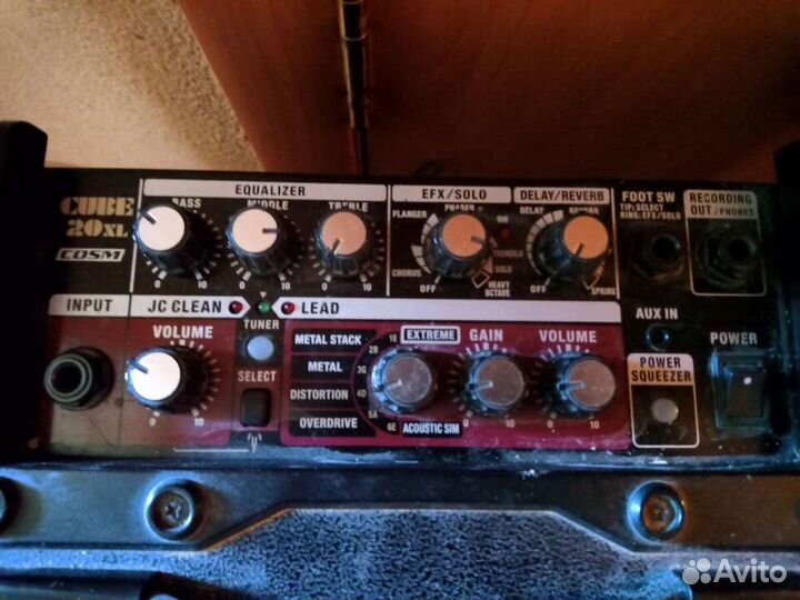 Комбоусилитель Roland Cube 20XL