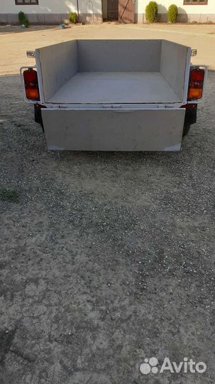 Прицеп на легковой автомобиль