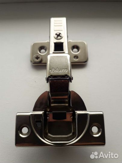 Петля мебельная 