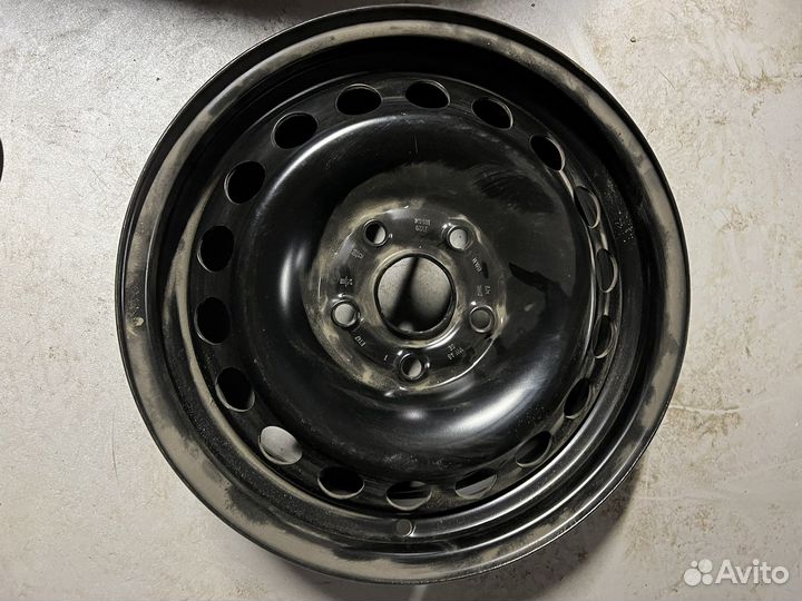 Диски r15 VAG caddy оригинал, новые