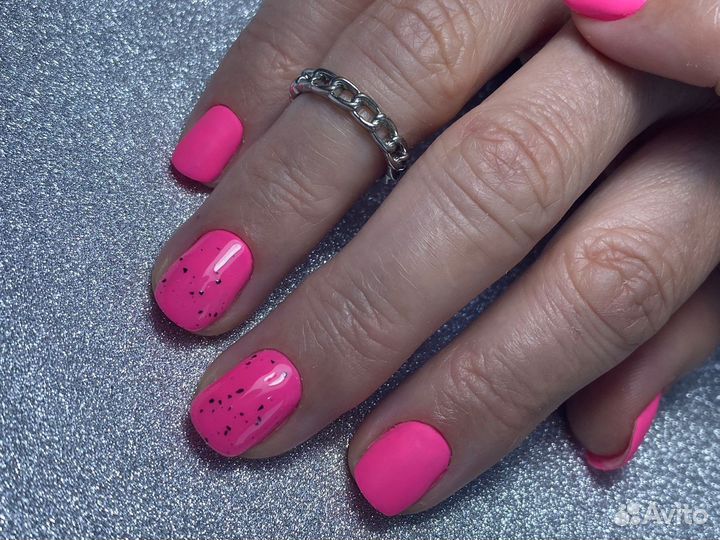 Маникюр на дому