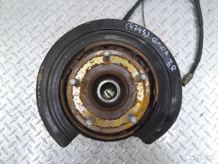 Ступица задняя правая Jeep Grand Cherokee 4 (WK2)