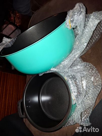Кастрюли новый комплект