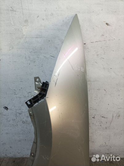 Крыло переднее левое Honda Civic хетчбэк 5дв