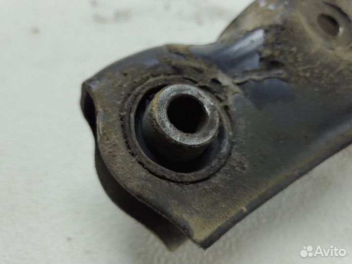 Рычаг подвески нижний задний левый Mitsubishi