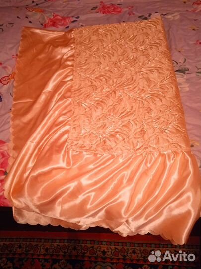 Покрывало на 2ух спальную кровать