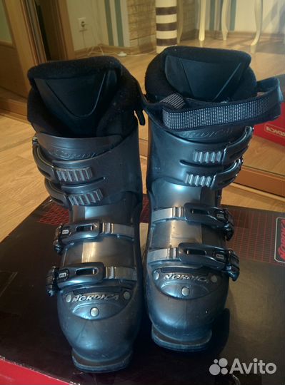 Горнолыжные ботинки Nordica T5.2W