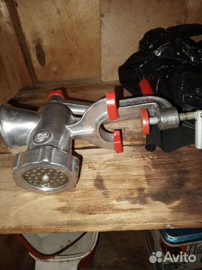 Мясорубка ручная