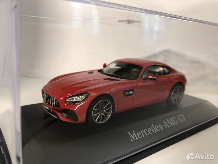 Mercedes-Benz AMG GT в масштабе 1:43 дилерский