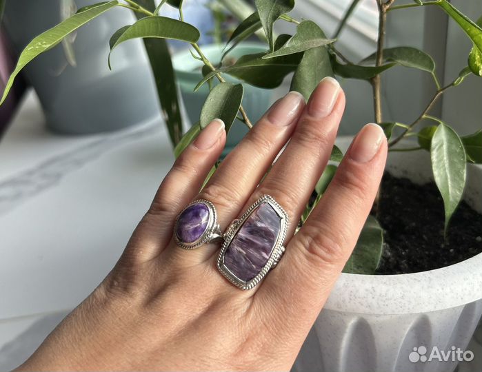 Серебряное кольцо с чароитом натуральный камень