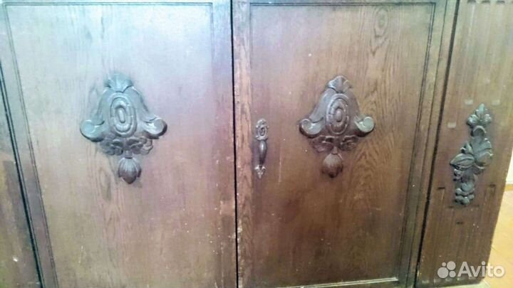 Комод антикварный