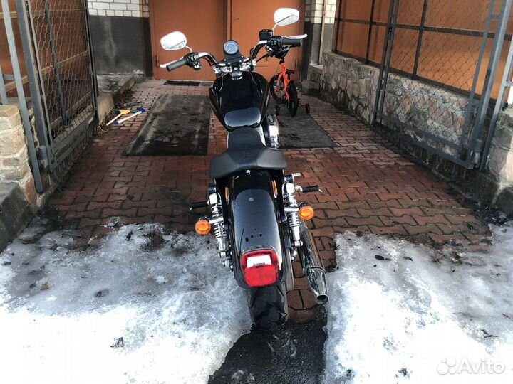 Harley-Davidson 883 Super Low ABS (XL883L)