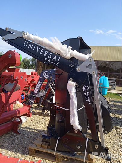 Фронтальный поггрузчик