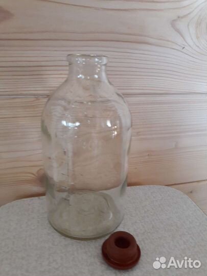 Бутыль стеклянная в оплетке