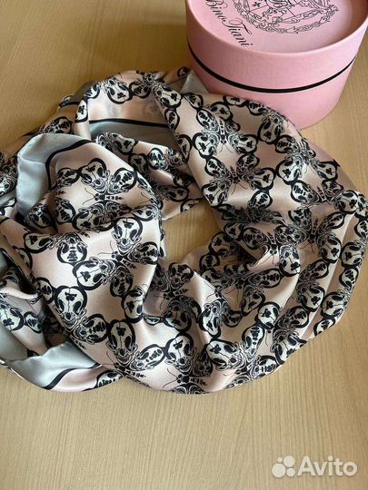 Шёлковые шарфики, платки новые