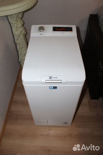 Cтиральная машина Electrolux EWT1377VOW