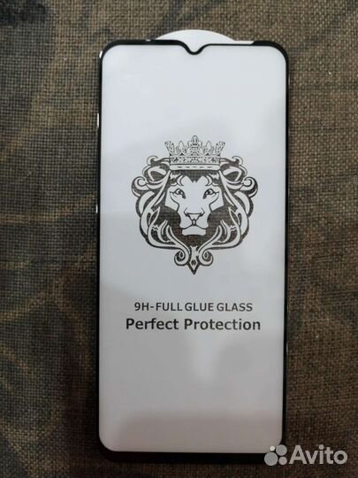 Защитное стекло Realme