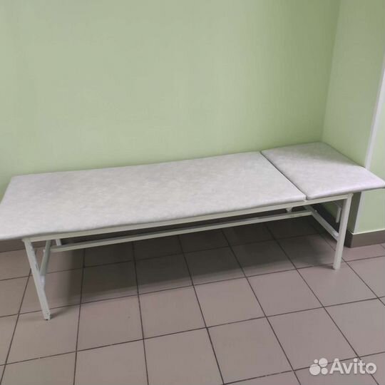 Кушетка медицинская