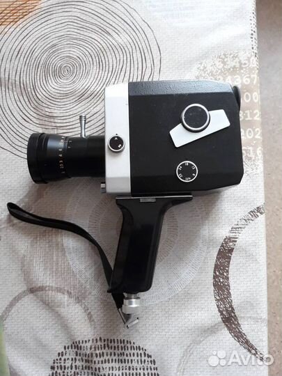 Кинокамера Кварц