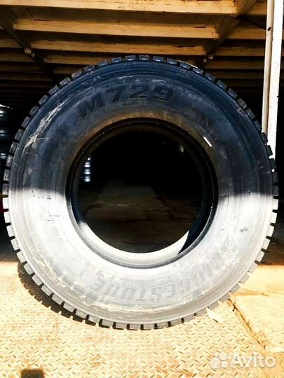 Bridgestone M729 315/205