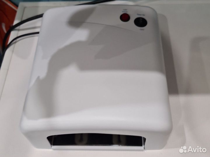 Уф лампа для ногтей