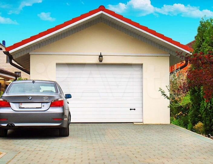 Гараж, > 30 м²