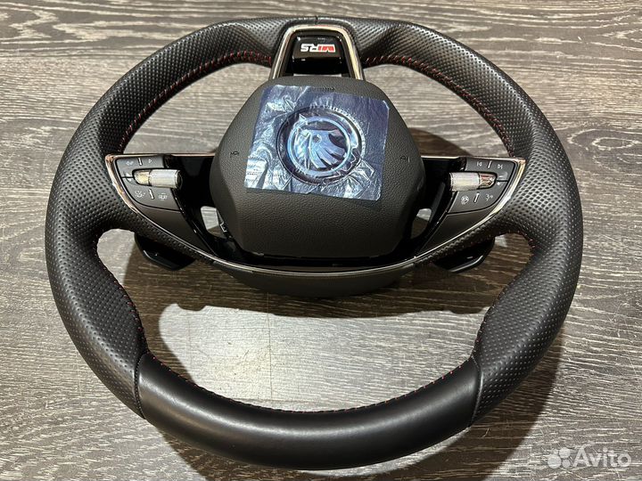 Спорт руль skoda 2021 MQB подогрев лепестки