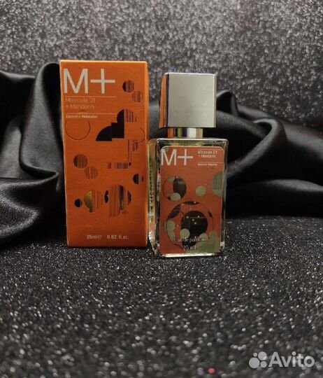 Escentric Molecules Molecule 01 + Mandarin унисекс