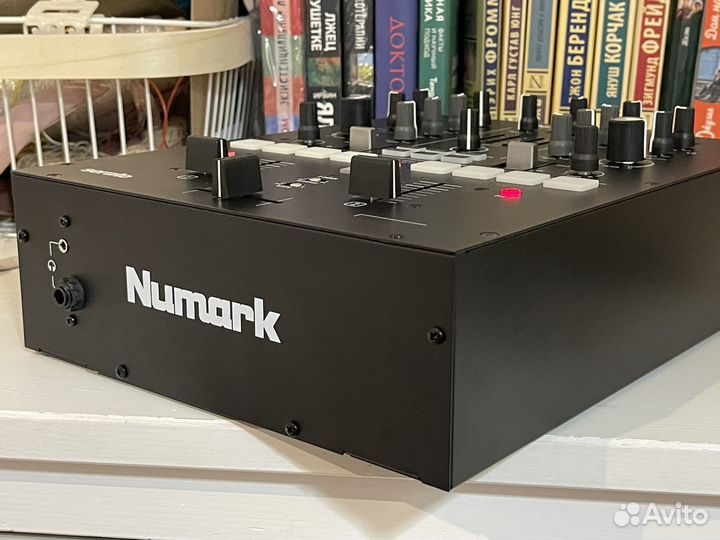 Микшер Numark Scratch (состояние нового)