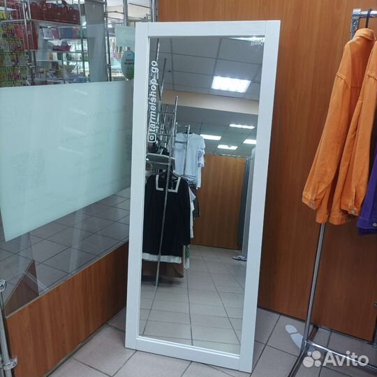 Зеркало напольное