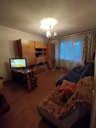 1-к. квартира, 38 м², 4/9 эт.