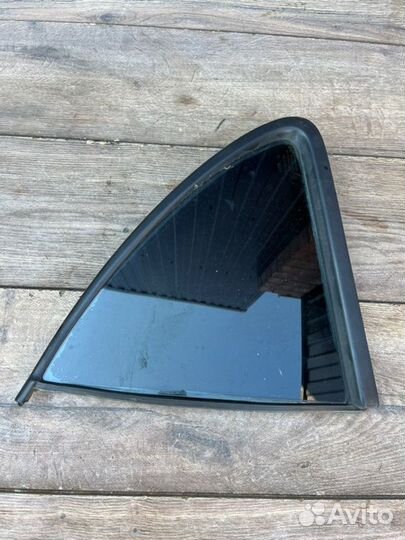 Стекло заднее левое Nissan Almera N16 1.5 2004