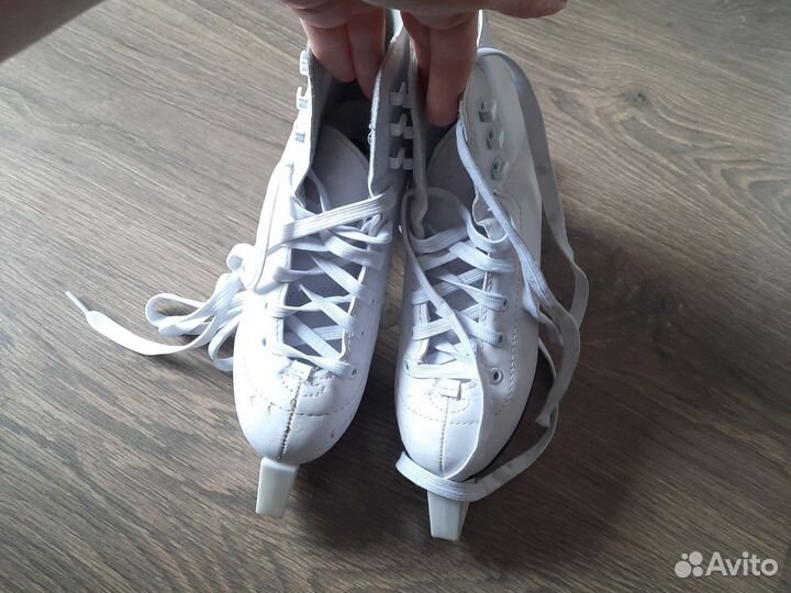 Коньки фигурные 34 размер