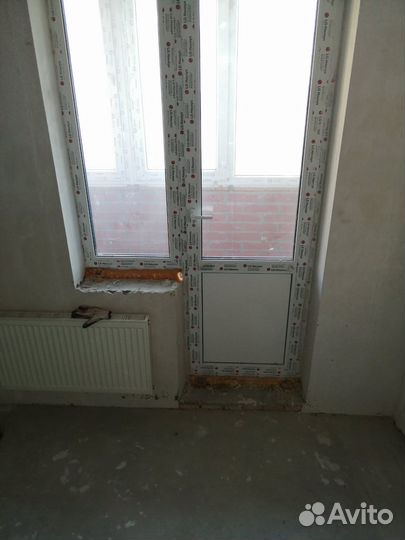 Пластиковое окно и дверь, б/у