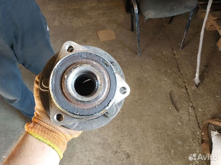 Ступица задняя Chevrolet Malibu 9 2018 13507016