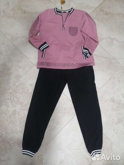 Костюм остался 48 и54