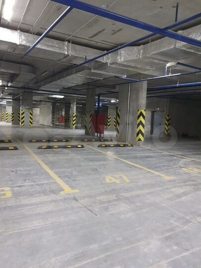 Машиноместо, 14 м²