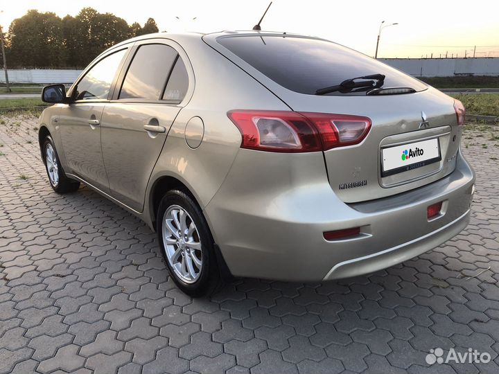 Mitsubishi Lancer 1.8 МТ, 2010, 190 000 км