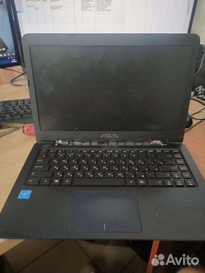 Ноутбуки 15.6 дюймов на запчасти