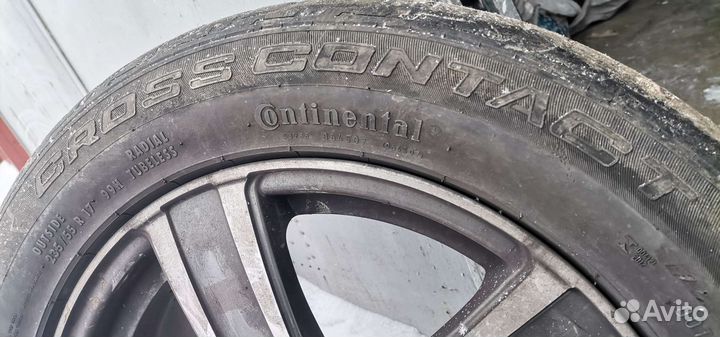 Continental ContiCrossContact LX 235/55 R17