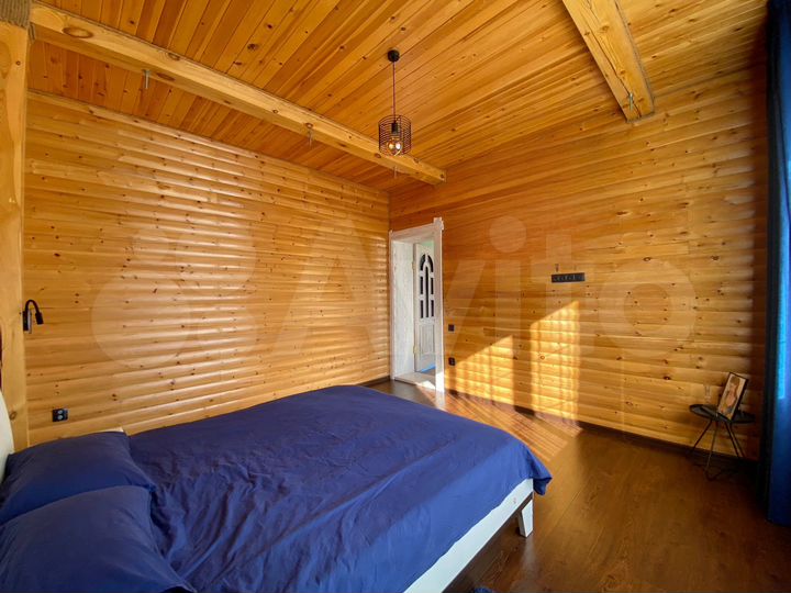 Коттедж 236 м² на участке 28 сот.