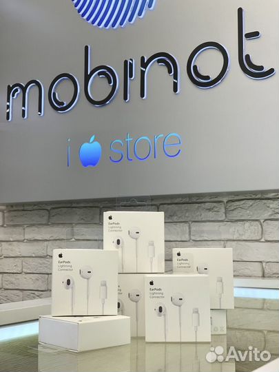 Наушники Apple EarPods Lightning