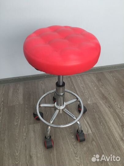 Стул косметологический