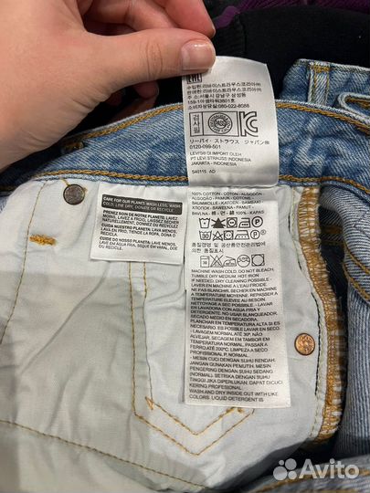 Шорты женские Levi's