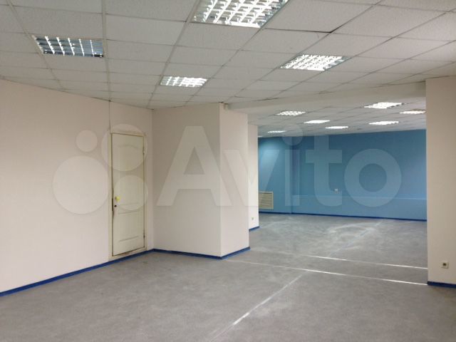 Помещение свободного назначения, 112-131 м²