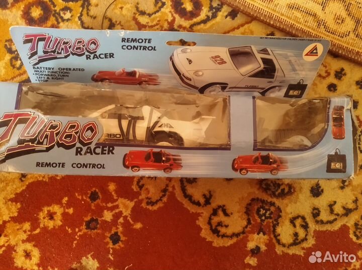 Машинка на пульте управления