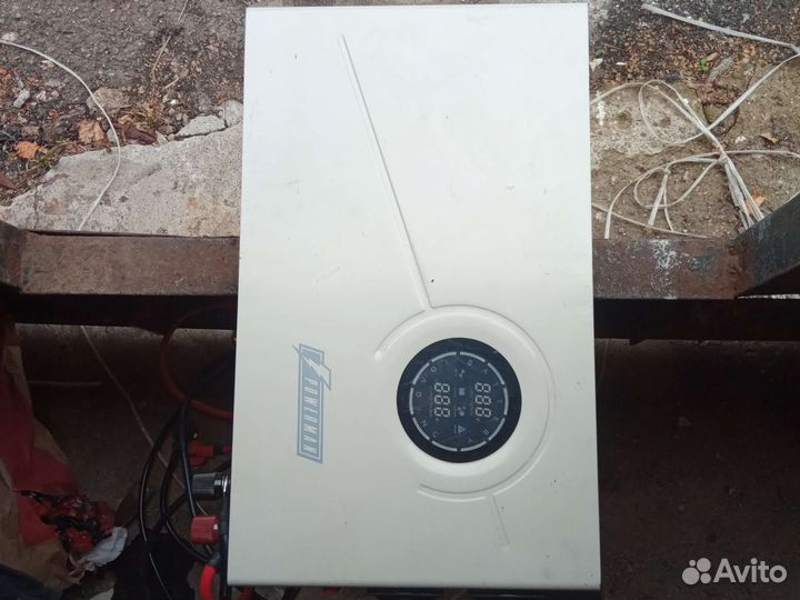 Источник бесперебойного питания