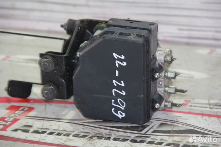 Блок ABS c Nissan Fuga KY51 VQ37VHR