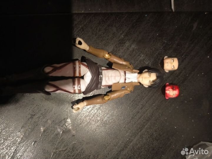 Аниме фигурка Леви из атаки титанов figma
