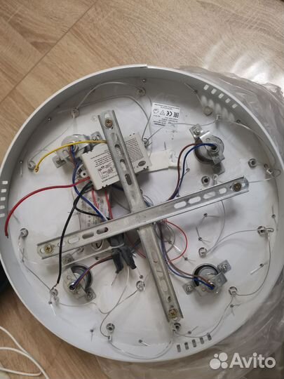 Люстра потолочная Reluce